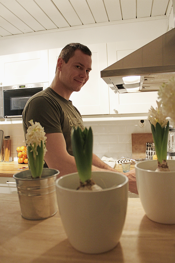 Isanta_kokkaa_joulua