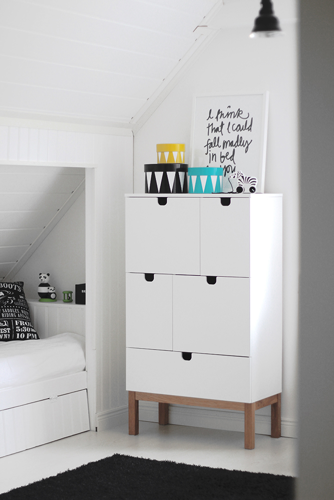 1000px_lastenhuone_hylly_kolo