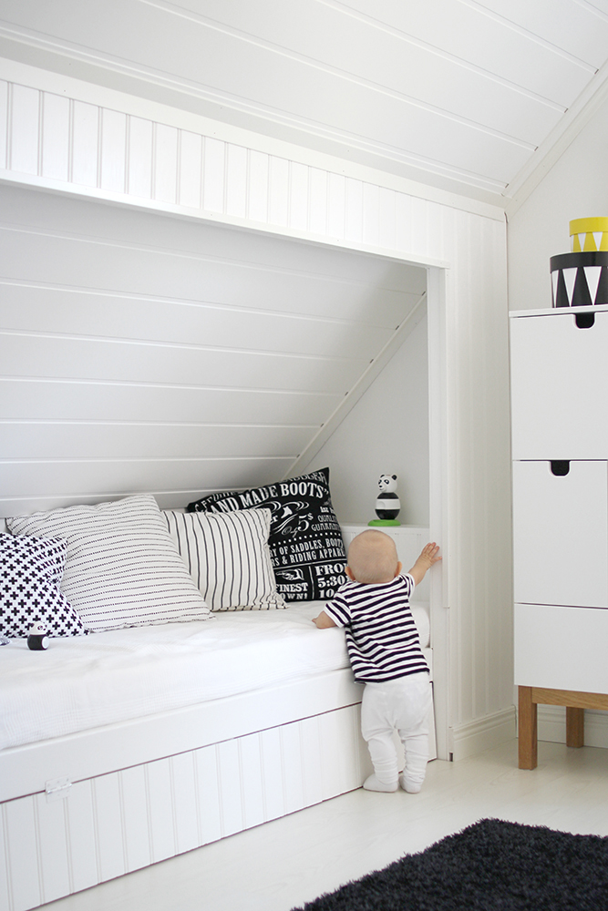 nuka_kurottaa_pandaa