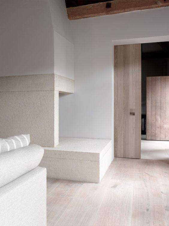 f688c41e241d6a3d382a893ff8cc8378